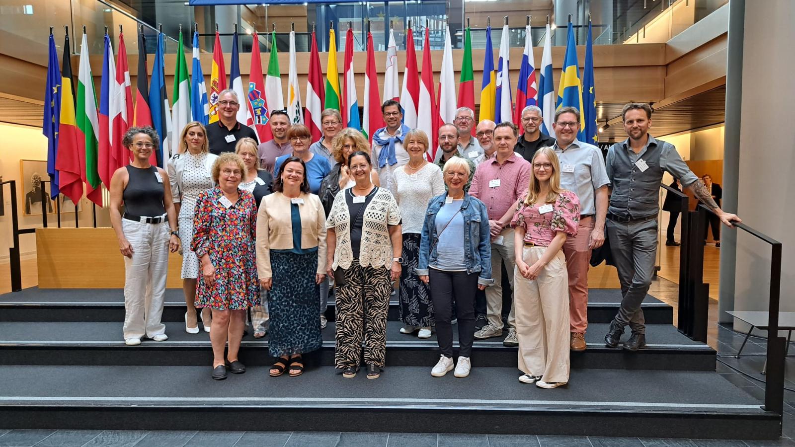 Delegation der Europa Gemeinderäte Bayern besucht Straßburg